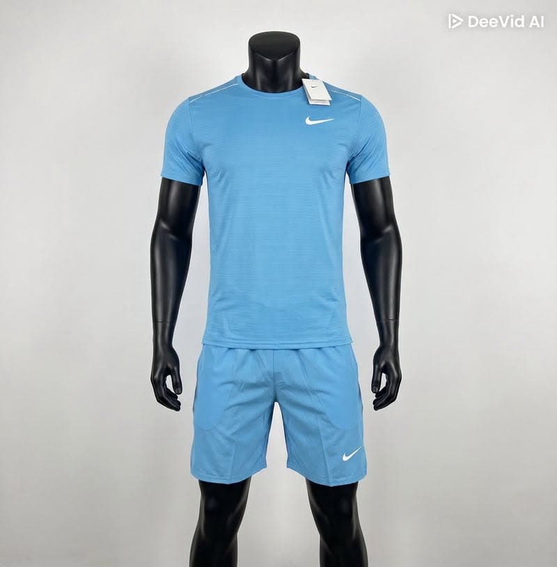 T-shirt bleu mannequin complet